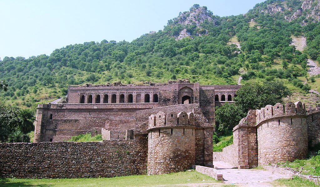 bhangarh fort rajasthan